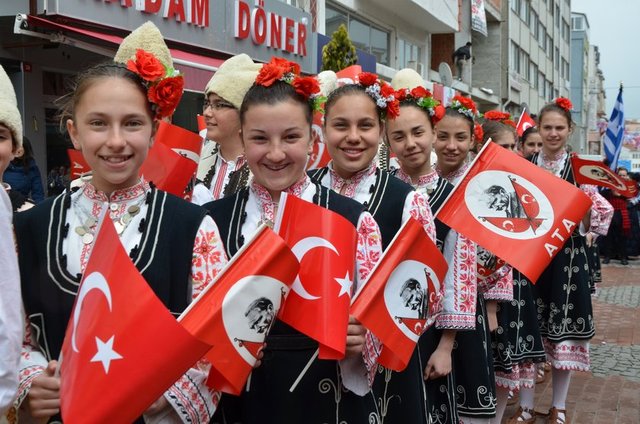 23 NİSAN ULUSAL EGEMENLİK VE ÇOCUK BAYRAMI