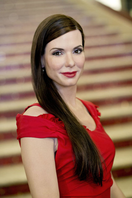 "Ben asla muhteşem güzellikte bir kadın olmadım. Kendimi asla şoke edici güzellikte biri gibi hissetmedim" diyen Bullock bu seçime şaşırdığını gizlemedi.