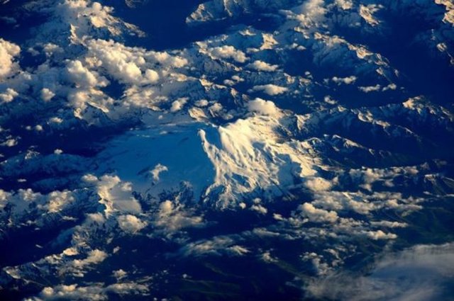 Elbrus Dağı (Rusya'nın en yüksek dağı)