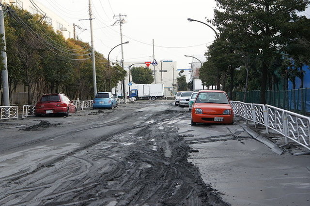 11 Mart 2011 - Şiddet: 9.0 / Yer: Japonya kuzeydoğu kıyıları: - Meydana gelen tsunami 18 bin can aldı