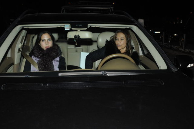 Özellikle Zehra'nın reklamda annesine 'Annaaa' diye hitap etmesi karikatürlere de konu oldu.