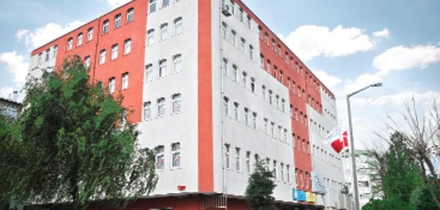 TERCÜMAN KOLEJİ - İlkokul: 14000 TL - Ortaokul: 14500 TL - Anadolu Lisesi: 16000 TL - Fen Lisesi:16500 TL