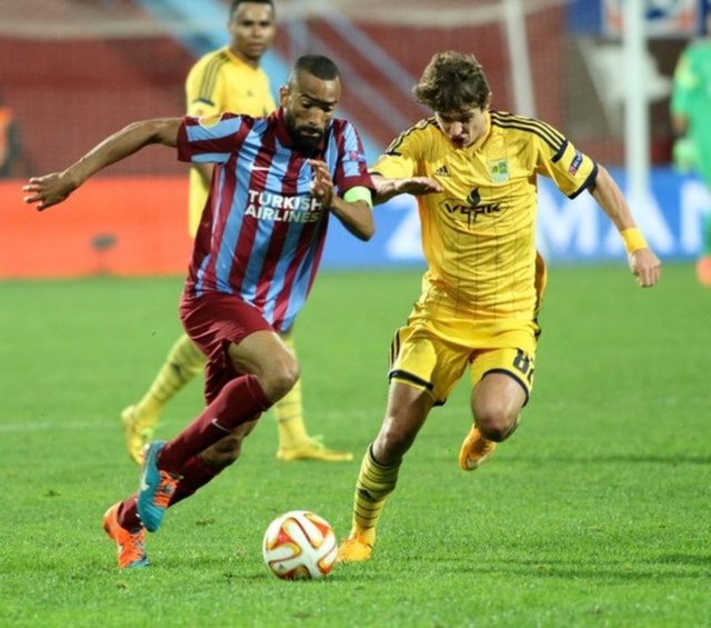 Jose Bosingwa - 2 milyon 126 bin Euro