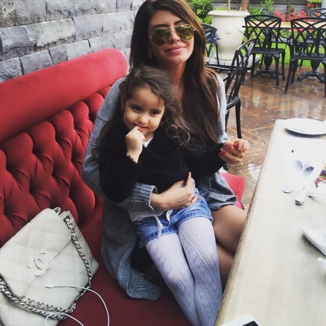 EBRU POLAT  - Günaydın