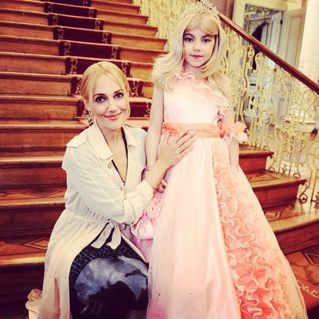 MERYEM UZERLİ  - Allah seni hep korusun İrem ve dünyadaki tüm çocukları