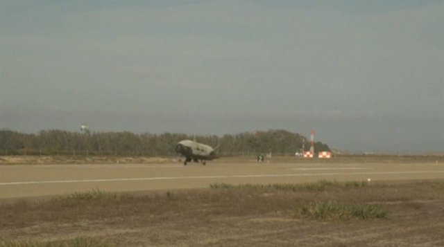 2- Uzayda kullanılabilecek bir bombardıman aracı