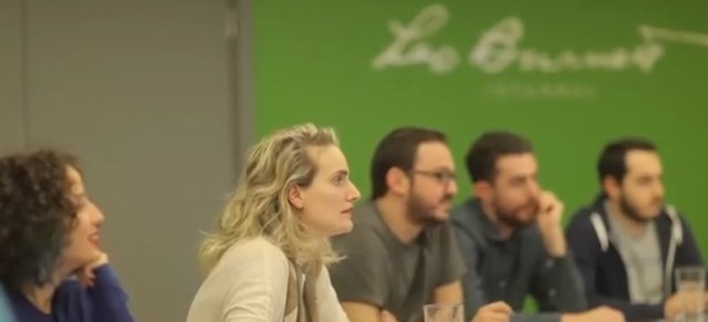 Ve büyük gün gelip çattığında, herkesin gözlerini yaşartan o sürpriz gerçekleşti.