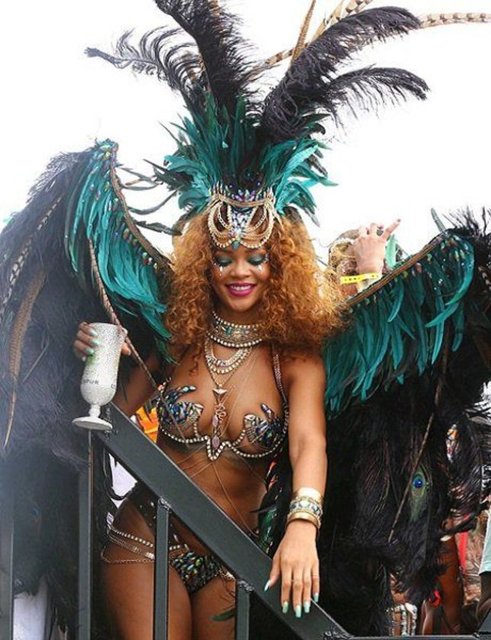 HER ZAMAN SEKSİ  - Rihanna
