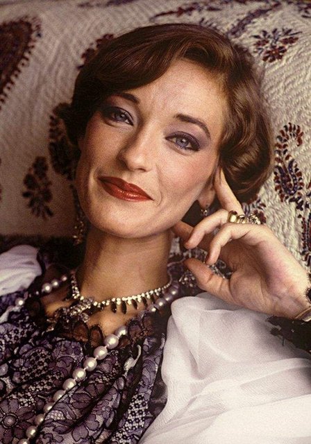 LOULOU DE LA FALAISE 