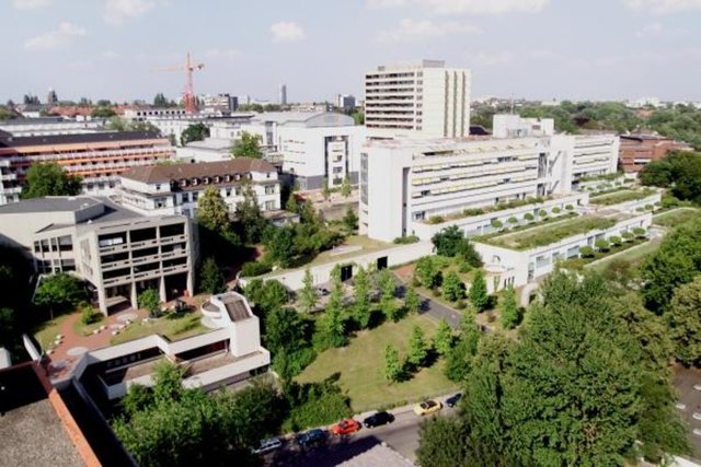 59- University of Duisburg-Essen 	 - ALMANYA