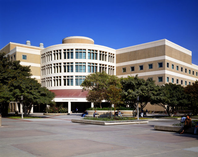 7- University of California, Irvine	 - ABD