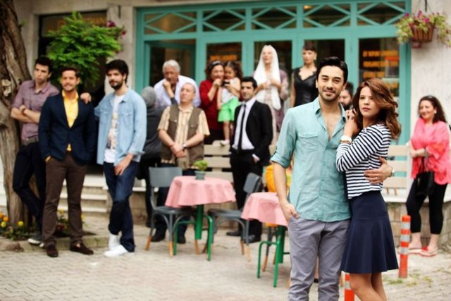 KOCAMIN AİLESİ   - Yazın yayın hayatına başlayan Kocamın Ailesi dizisi 25 Haziran Perşembe günü saat 20:00'da ekrana ara verecek. -