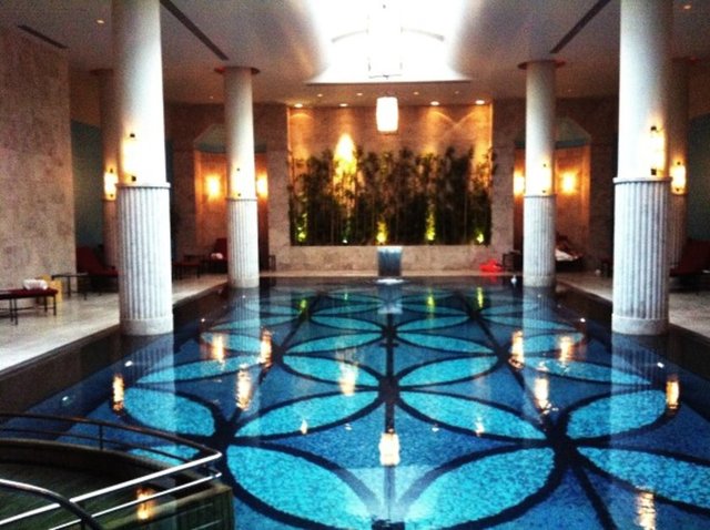 Four Seasons Hotel Bosphorus, anneleri şımartacak hediye - alternatiflerine Spa&Hammam'ın rahatlatıcı ve yenileyici - bakımlarını da ekledi.