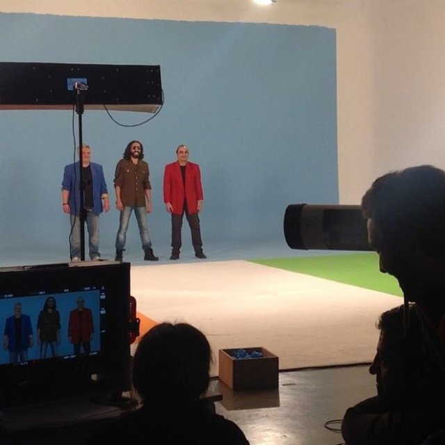 Telefonu Çektim Direkten