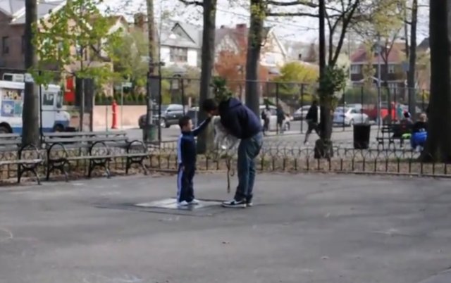 İşte bu da diğer çocuğun görüntüleri.