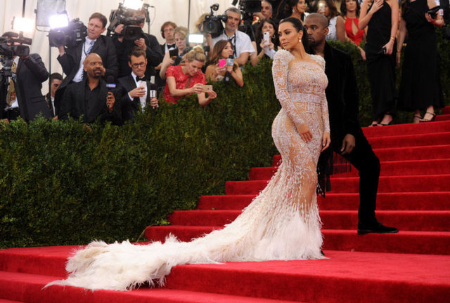 KIM KARDASHIAN - KANYE WEST