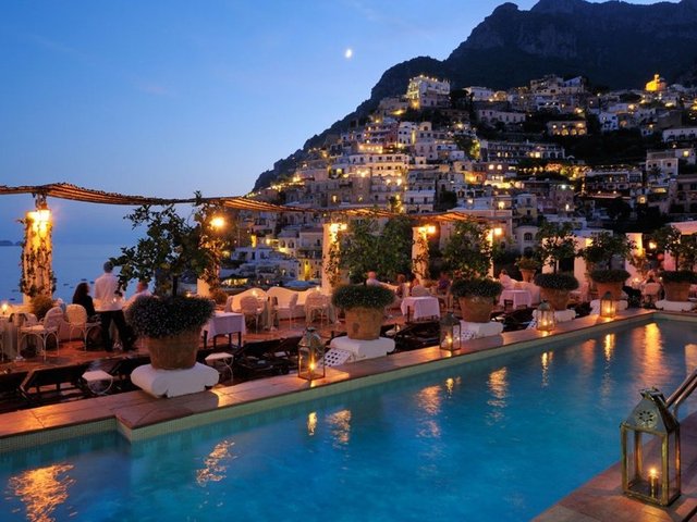 27- Le Sirenuse - Amalfi / İtalya