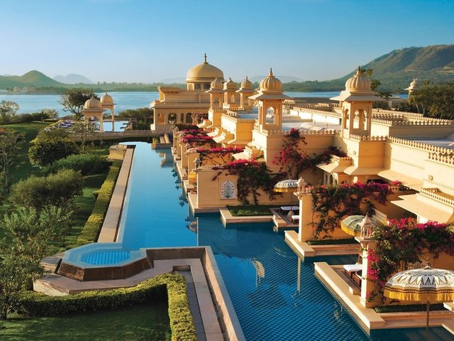 3- Oberoi Udaivilas - Hindistan