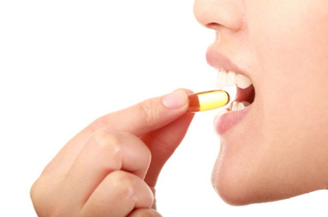 Selenyumun günlük ihtiyacı erkeklerde 75 mikrogram, kadınlarda 60 mikrogramdır.