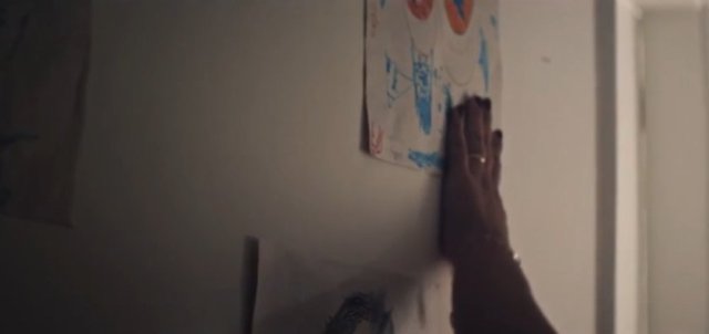 Bebeğin yüzünün kalıbını 3 boyutlu yazıcıdan çıkaran doktor, anneye bu kalıbı uzattığında gerçekten görülmeye değer duygusal anlar yaşandı.