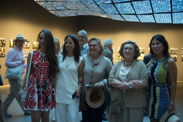 MELİSA TAPAN, SEVİL SABANCI, GÜLER SABANCI, DER.NAZAN ÖLÇER, SUZAN SABANCI DİNÇER