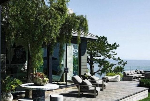 Cox'un bahçesinden bir başka görüntü.