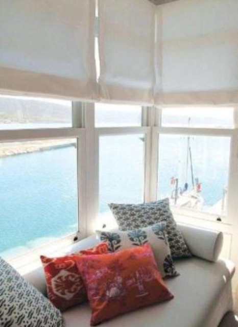 CAROLİNE KOÇ  - Caroline Koç'un Çeşme'deki evinin manzarası.