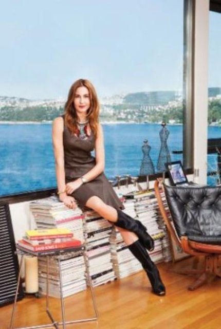 ECE SÜKAN  - Ece Sükan'ın Boğaz manzaralı evi.