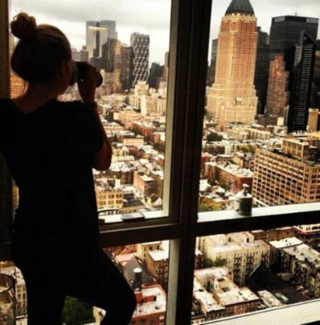 Şensoy'un salonundan bir görüntü daha.  -