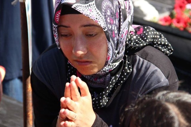 13 Mayıs 2014 saat 22.30 Maden İş Sendikası yetkilileri ocakta hayatını kaybeden madencilerin sayısının 20'i olduğunu açıkladı.