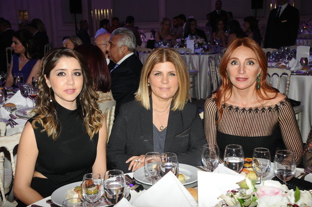 NİDA, NİLÜFER BULUT, DİLEK HANİF