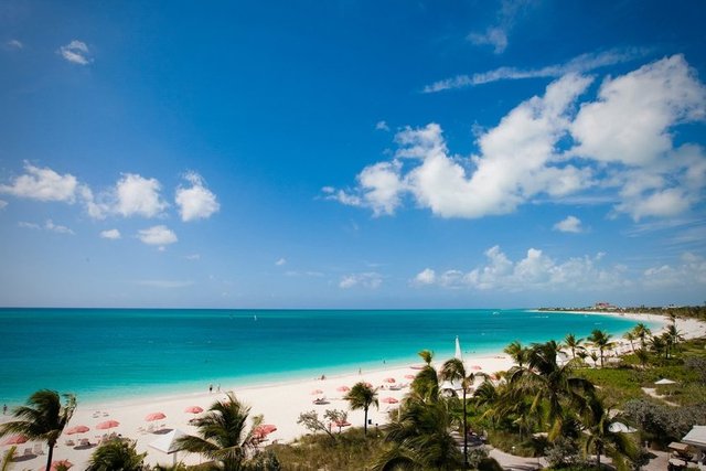 1. Providenciales, Turks ve Caicos Adaları