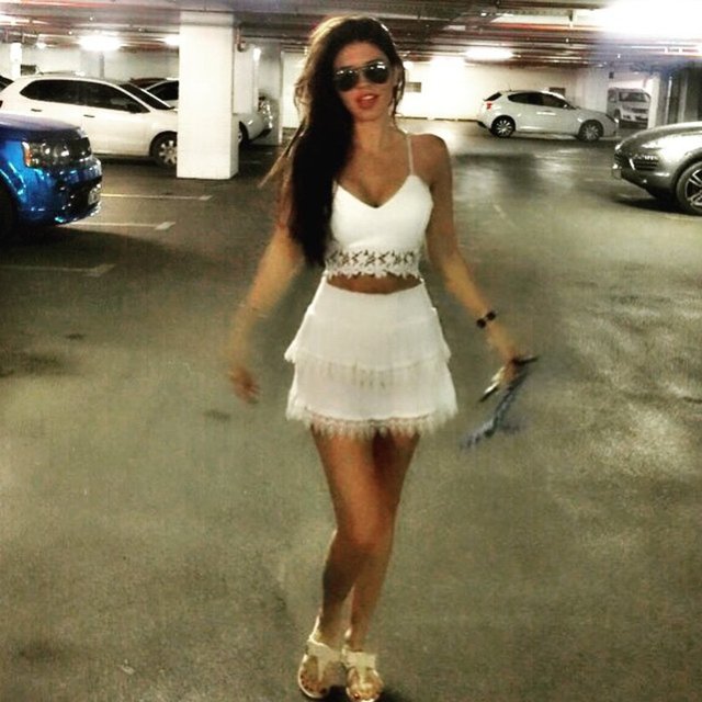 EBRU POLAT  - Geliyorum