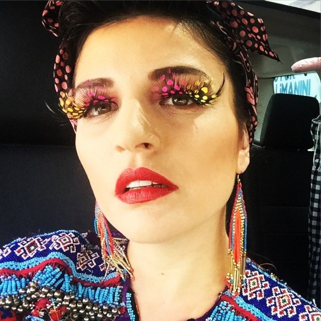 GONCA VUSLATERİ  -