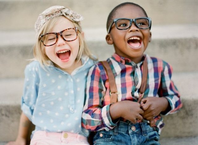 Çocukların yaşadığı ailenin parçalanıp parçalanmadığı, ülkedeki milli gelir, yaşam standartları ve daha bir çok kriterin sonucunda zirvede sürpriz şekilde Romanya çıktı.