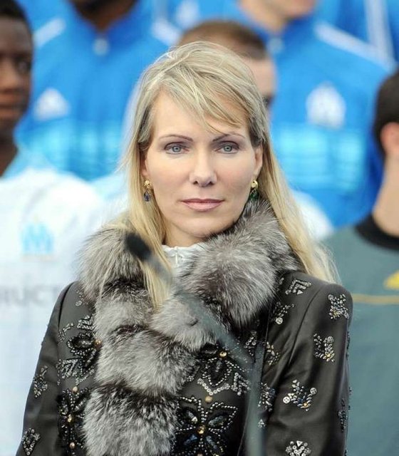 10- - 52 yaşındaki Margarita Louis-Dreyfus'un 8.7 milyar dolar serveti var -