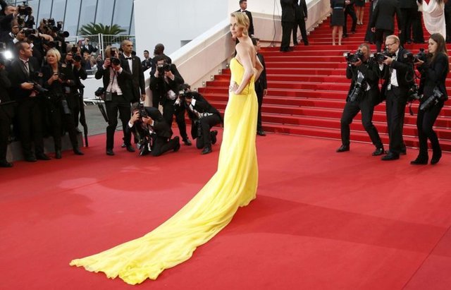CHARLIZE THERON 