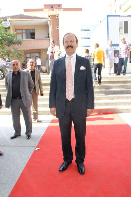 ALİ MÜFİT GÜRTUNA 
