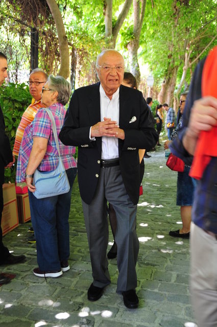 SELAHATTİN BEYAZIT 
