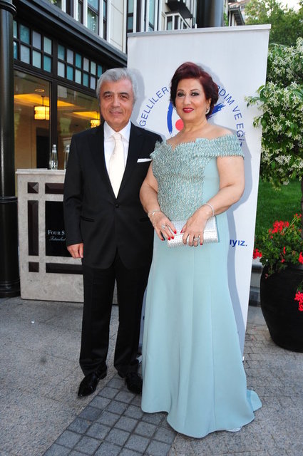 HAYATİ - FİGEN BABAOĞLU 
