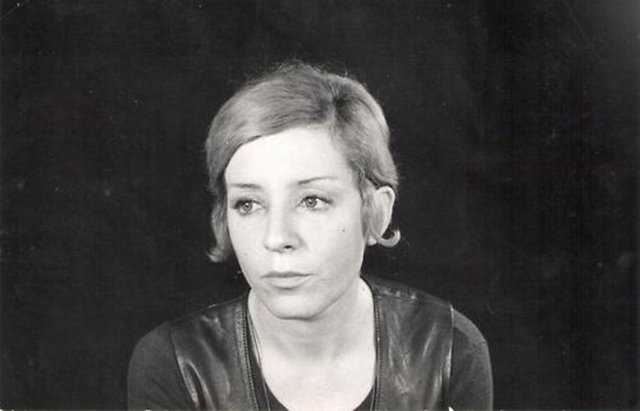 Tomris Uyar, "Beni bıraktı ama rahat edemedi. Ona göre bana sahip olunamazdı. Senden ayrıldığım anda senin hakkında, hikayen hakkında, sevdiğimi belirtecek hiçbir şey söylemeyeceğim, benim ağzımdan kimse duymayacak" dedi ve doğrusu hiç yazmadı.