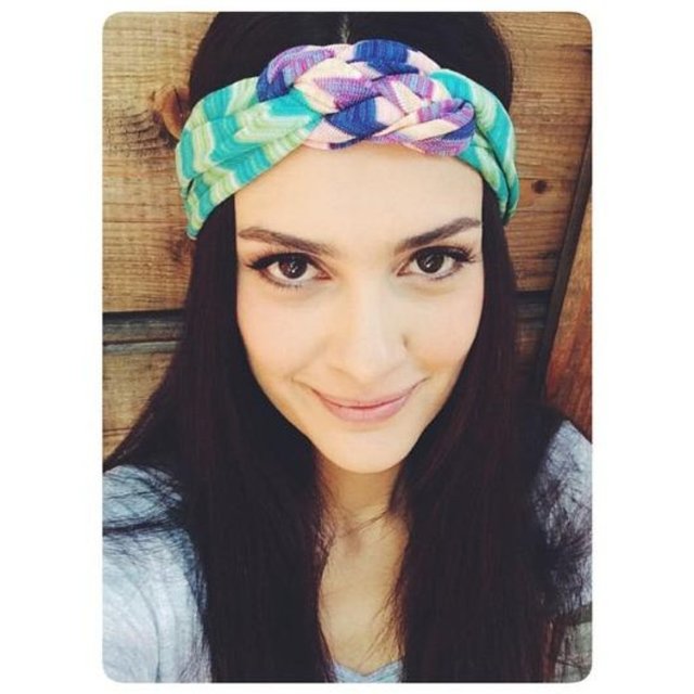 BERGÜZAR KOREL - Bugün güzel bir gün