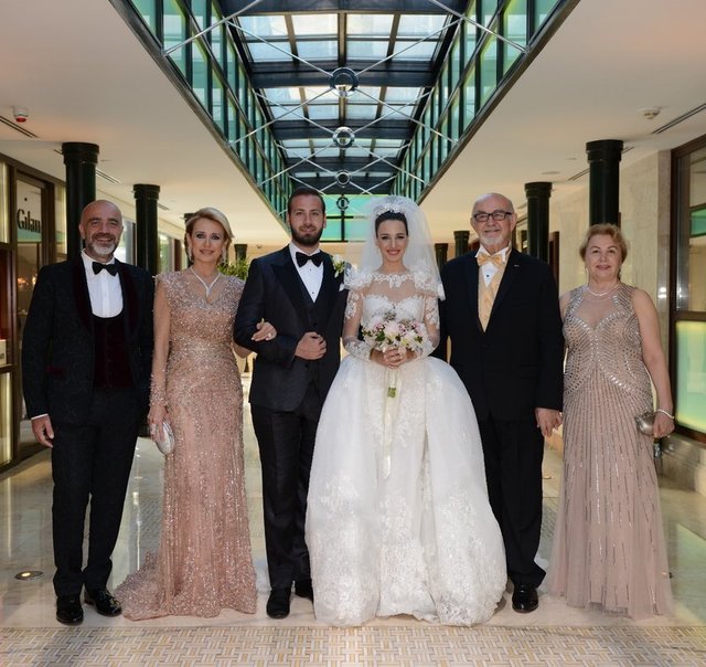 CİHAN - ÇİĞDEM KAMER, AHMET URAS-  SİMAY KAMER URAS 