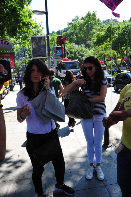 SHELLY ELVAŞVİLİ