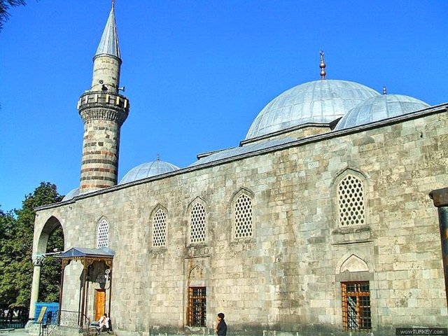 Erzurum - 	 -  - 1,572