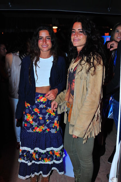 RAISSA, VANESSA SASON 