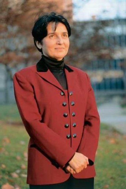 13- Prof. Banu OnaralBiyomedikal ve Elektrik Mühendisliği, Drexel University