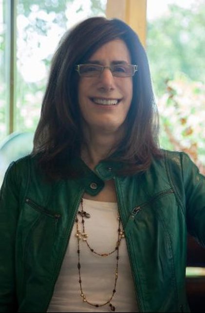 Judy Faulkner 	2.6 Milyar Dolar