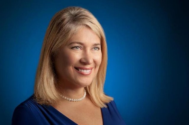 4- Seval Öz, Continental Intelligent Transportation Systems CEO'suDördüncü sırada Continental Intelligent Transportation Systems şirketinin CEO'su Seval Öz yer alıyor.