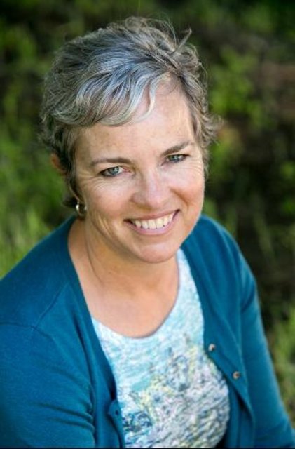 Kit Crawford 	360 Milyon Dolar